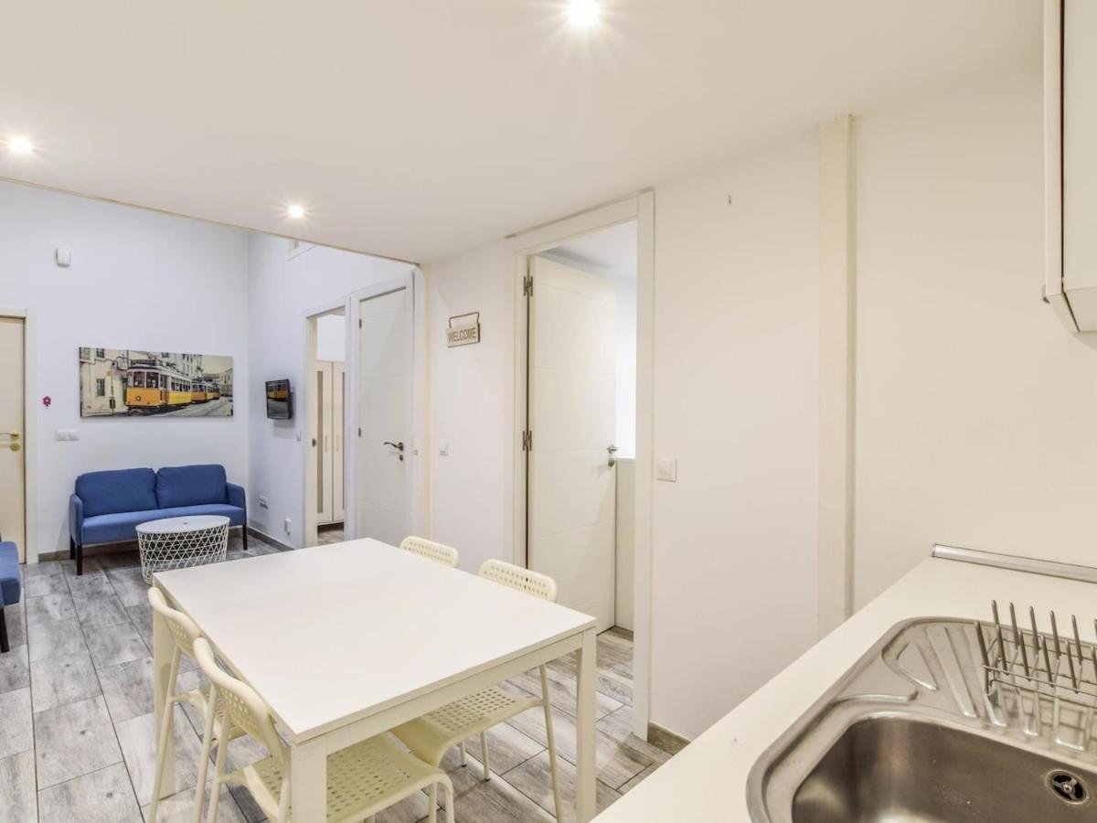 Apartamento En Cuatro Caminos Para 6 Personas Alquiler Temporal Madrid Eksteriør billede