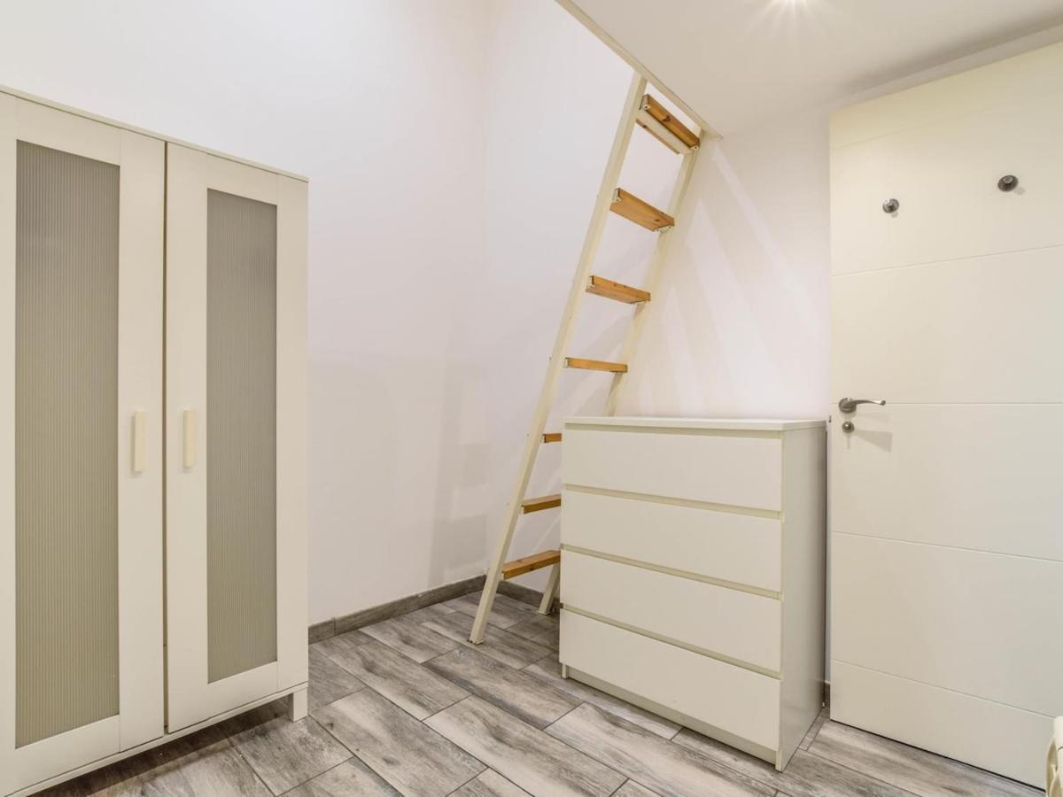 Apartamento En Cuatro Caminos Para 6 Personas Alquiler Temporal Madrid Eksteriør billede